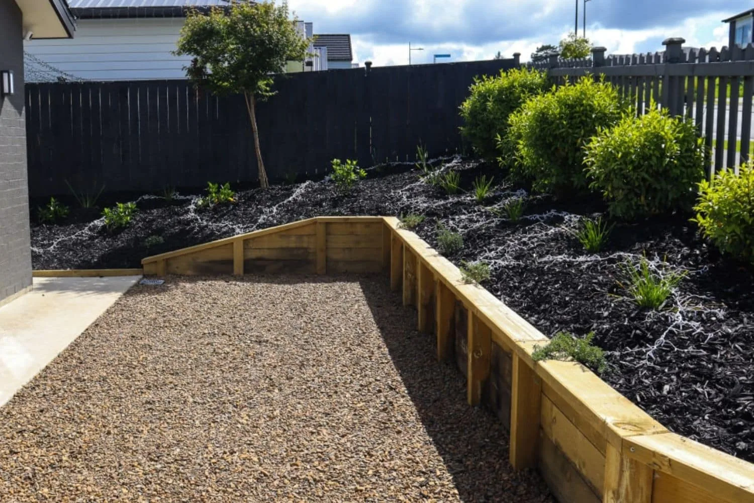 Finished retaining wall in Hallam